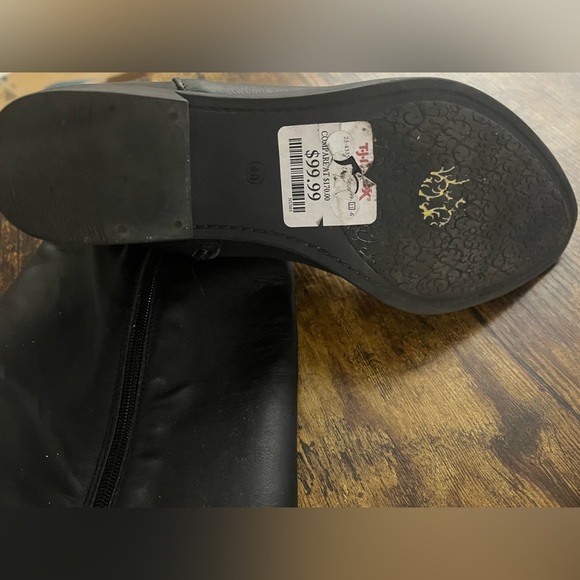 Black Frye cowboy-style boots - Picture 2 of 4